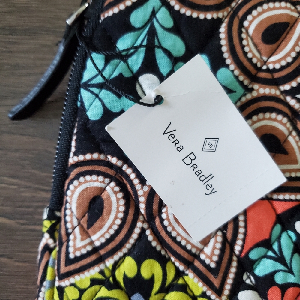 Vera Bradley Laptop Sleeve In Sierra Pattern - Picture 2 of 6
